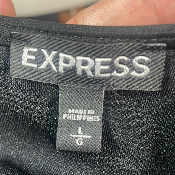 Express Black Fitted Crop Tank Top - Picture 6 of 7